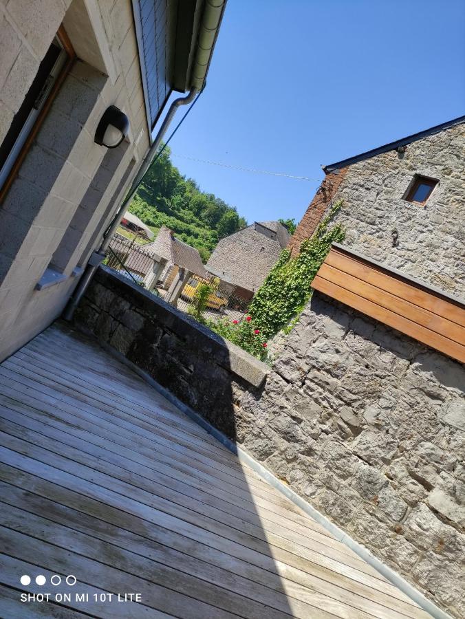 Gite A L'Ombre Du Clocher Avec Jacuzzi Et Sauna Privatifs Celles  Exteriér fotografie