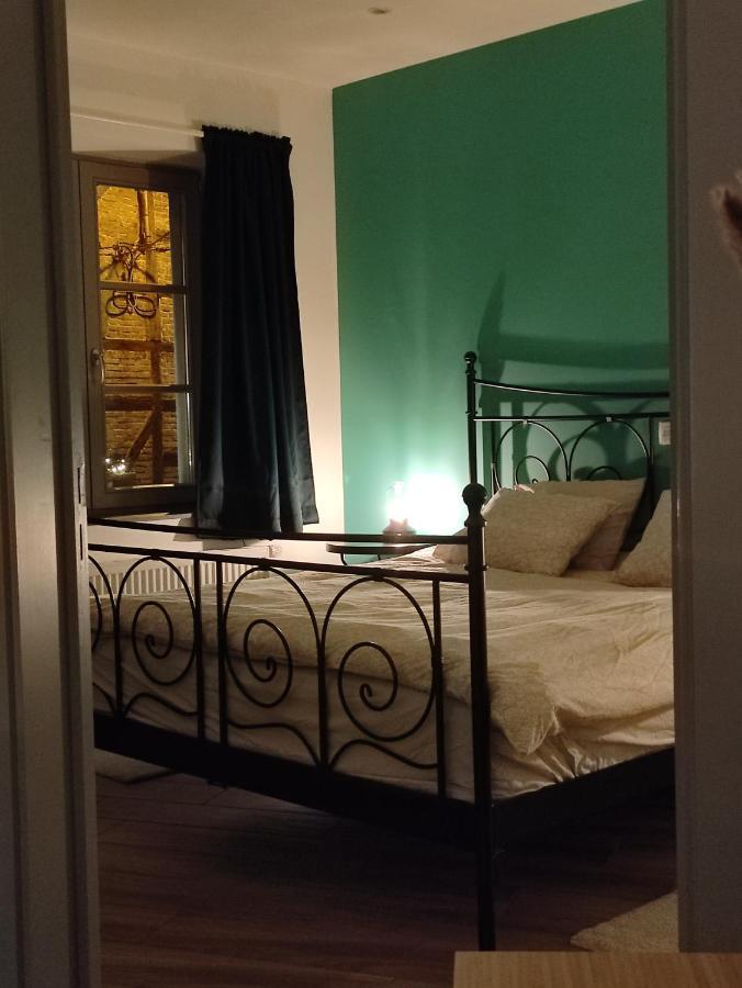 Gite A L'Ombre Du Clocher Avec Jacuzzi Et Sauna Privatifs Celles  Exteriér fotografie